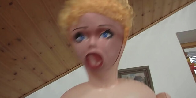 blonde,cheating,cougar,girlfriend,hot mom,mature,mom,old,reality